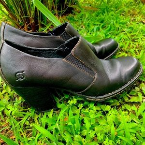 Born Leather Boot Shoe- Black